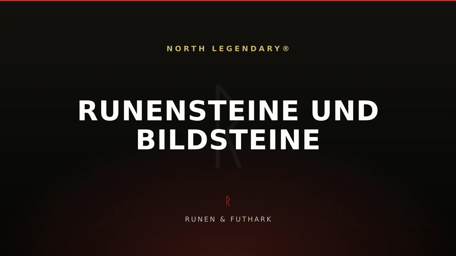 Gotländischer Bildstein mit achtbeinigem Pferd Sleipnir, Reiter und Schiffsmotiv neben dem großen Jelling-Runenstein